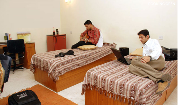 How To Live A Healthy Lifestyle In Student Hostels And PG Accommodations?