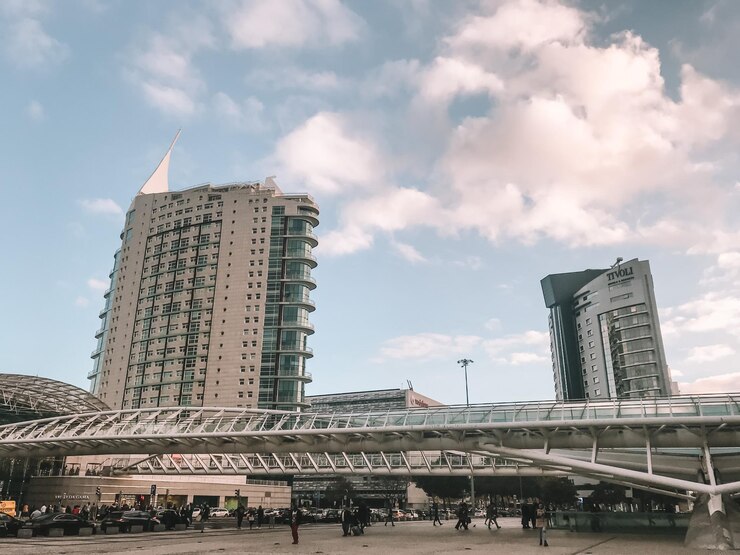 Vienna Airport to City Center Transit: Seamless Travel Guide